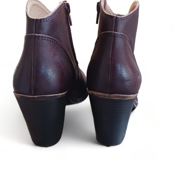 Lucky Brand Brown Leather  Western Style Stacked Heel Ankle Booties Size 8.5 - Picture 6 of 15